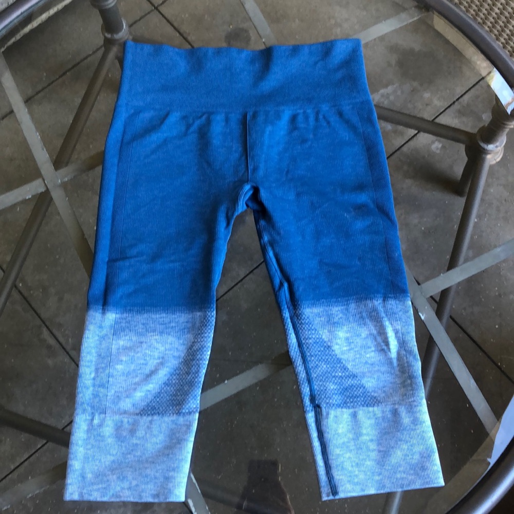 Lululemon Cropped Pants
